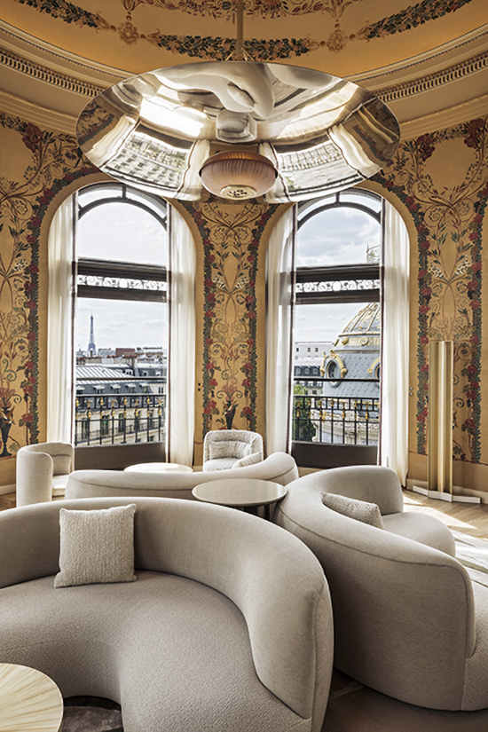 Suite Augustine Printemps∏RomainRicard-17